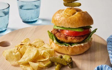 Juicy & Flavorful Ground Chicken Burgers: A Healthy Grilling Recipe