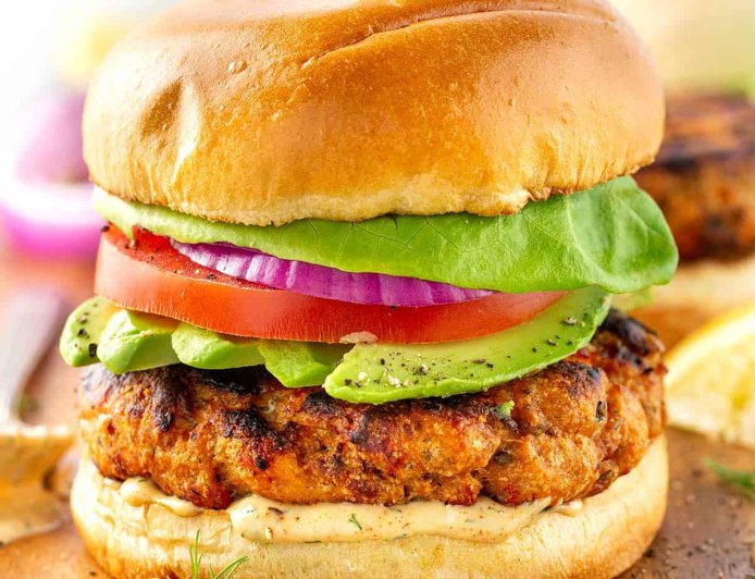 Fresh Salmon Burgers with Tangy Dill Sauce