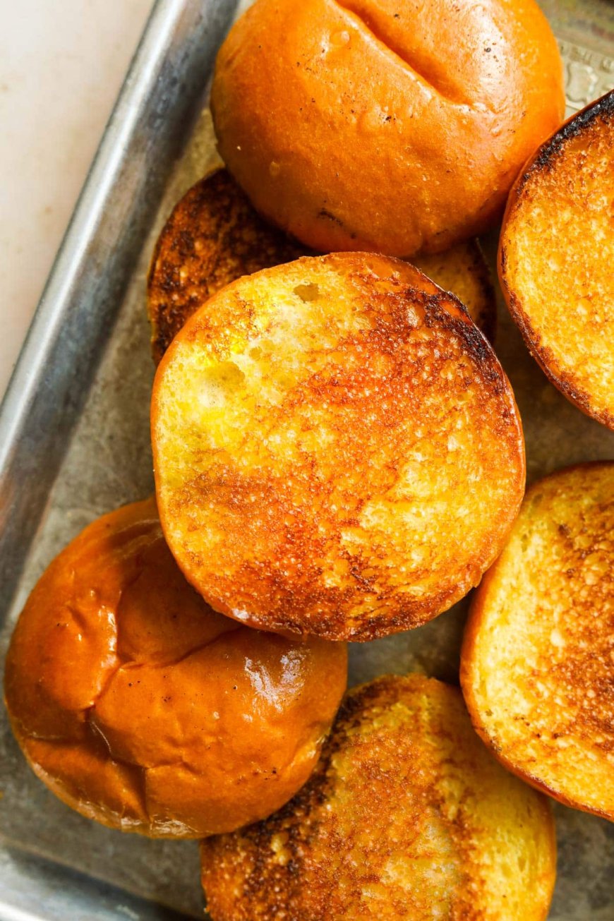 Toast Buns (Optional but Recommended)
